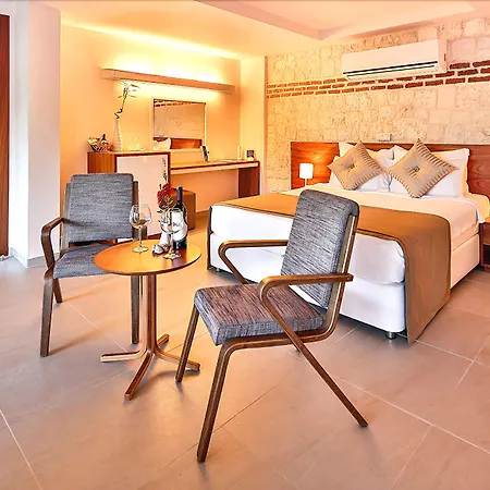 מלון Olea Nova קס